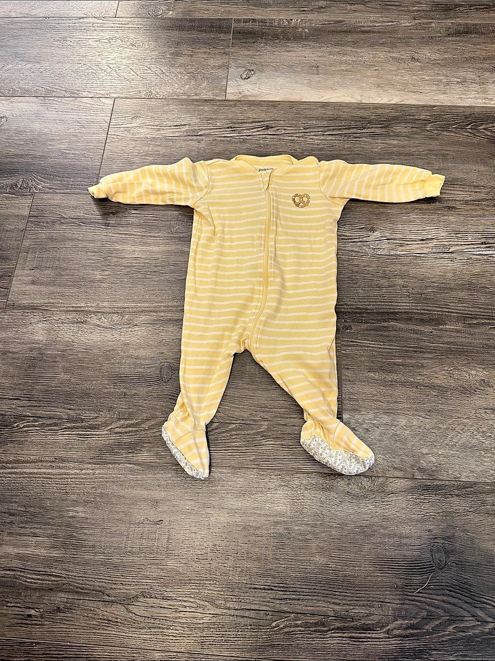 Pekkle Organic Cotton Footed Sleeper Yellow & White Baby Medium